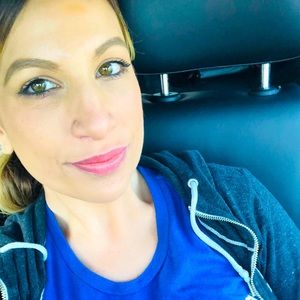 Meet your Posher, Jlll